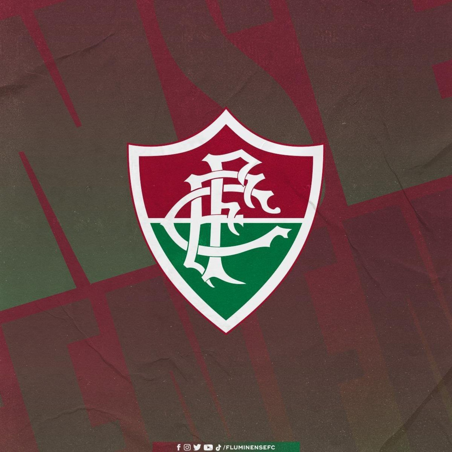 À espera de Daniel Alves, Fluminense fica em dia com pagamento dos jogadores