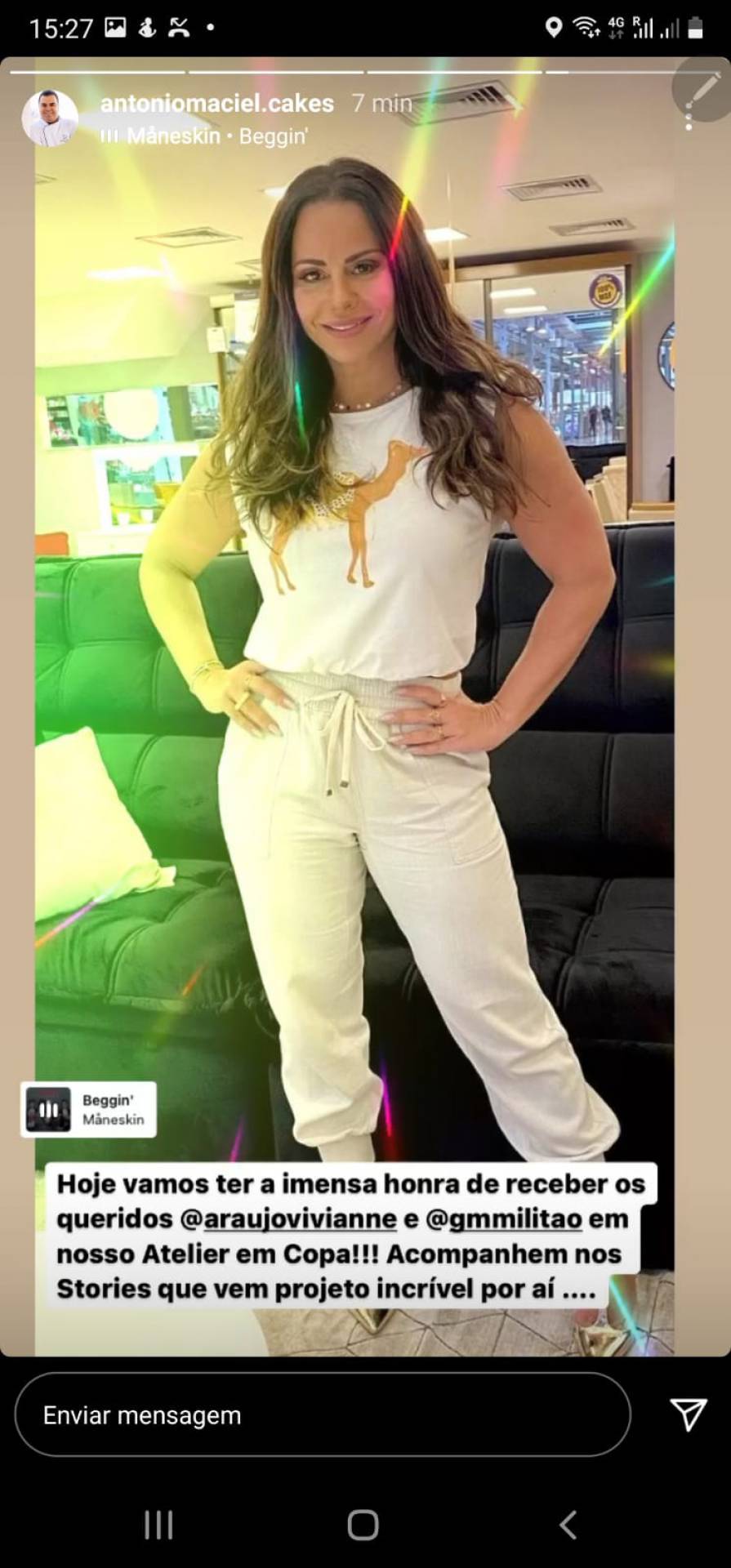 Viviane Ara&uacute;jo faz degusta&ccedil;&atilde;o do bolo de seu casamento 