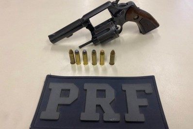 Dois são presos em rodovia durante ação da PRF em Duque de Caxias