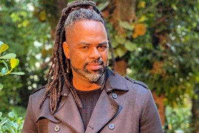 Repórter do 'É de Casa' testa positivo para Covid-19