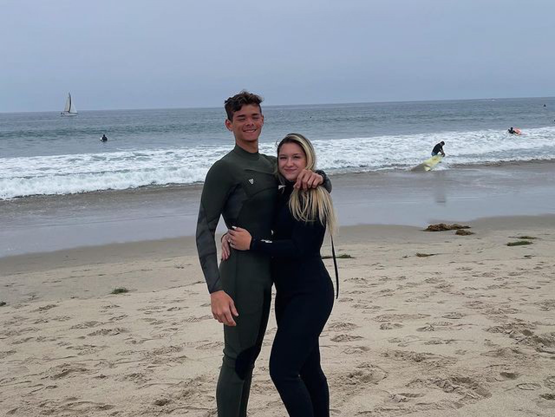 Marina Liberato e o namorado, Felipe Lessa - Reprodução Internet