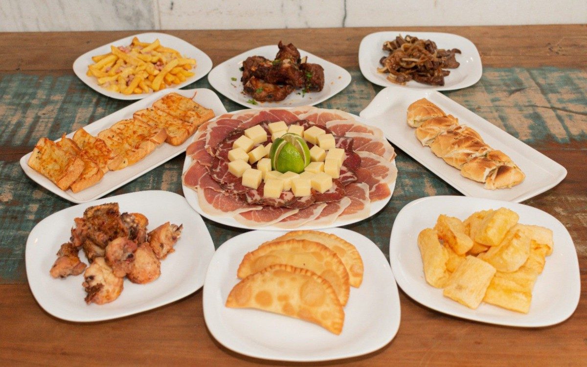 Caxias prepara programa&ccedil;&atilde;o para o Dia dos Solteiros