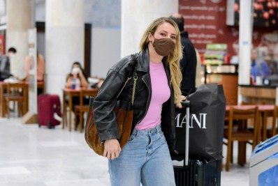 Na semifinal do 'Super Dança', Paolla Oliveira desembarca no Rio de Janeiro