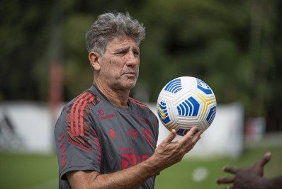 Mauro Cezar detona Renato Gaúcho em derrota do Flamengo: '90% na conta dele'