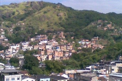 Moradores relatam intenso tiroteio no Morro do Fubá, Zona Norte do Rio