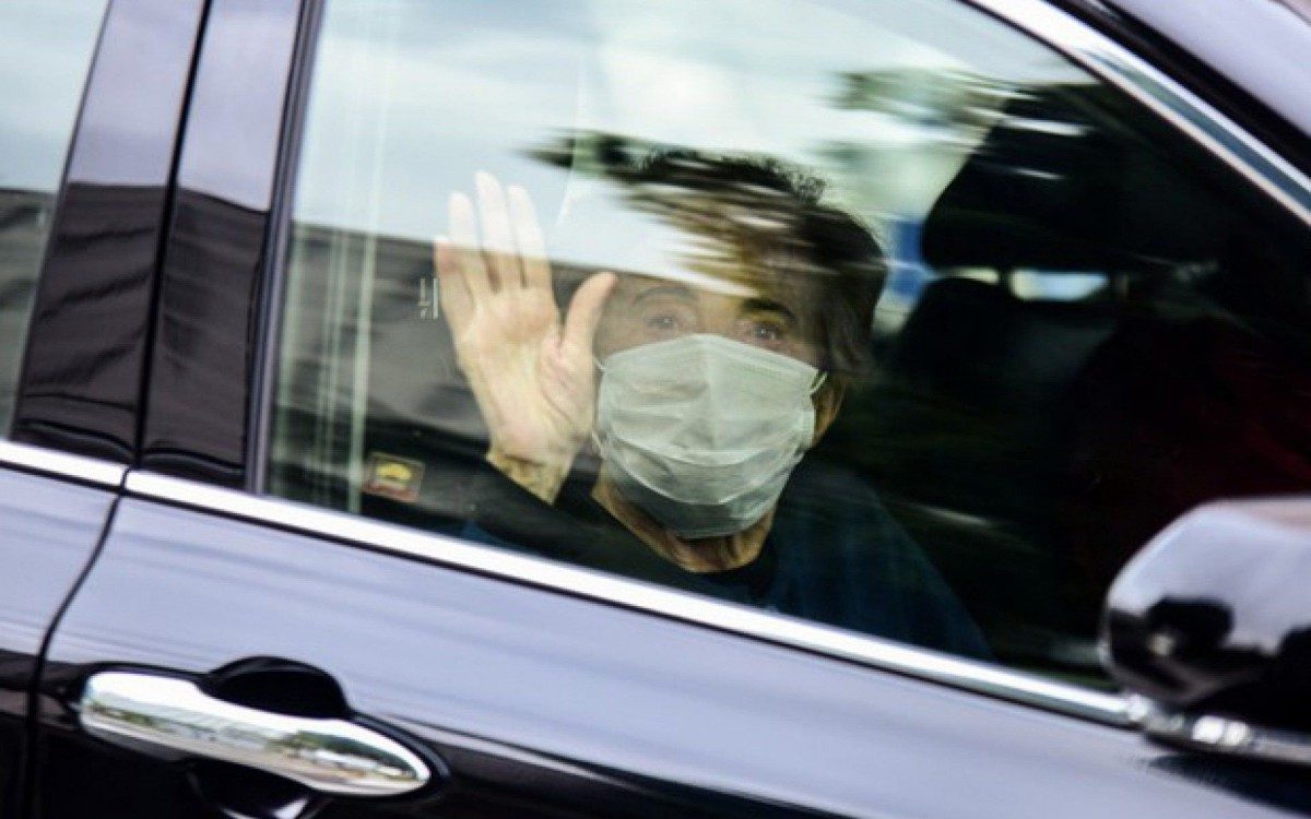 Sa&iacute;da de Gl&oacute;ria Menezes