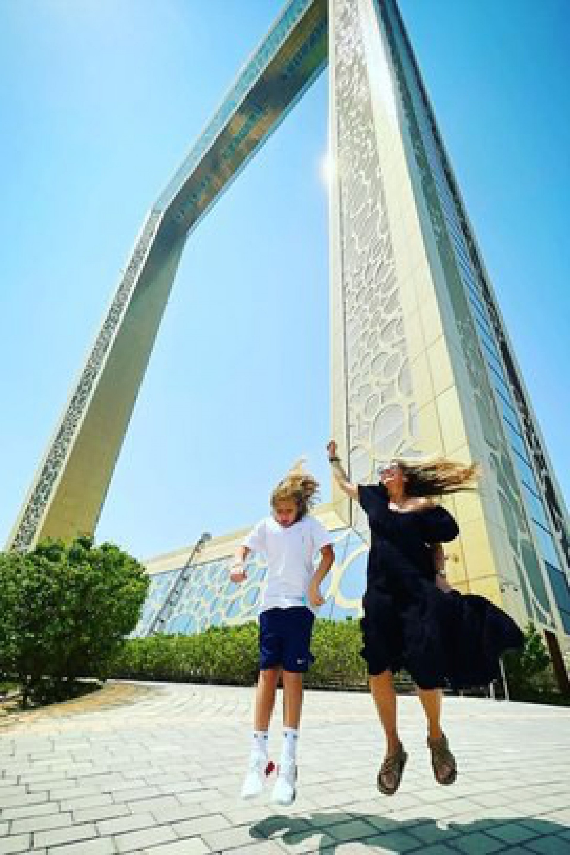 Adriane Galisteu curte férias em Dubai com a família - Reprodução/Instagram