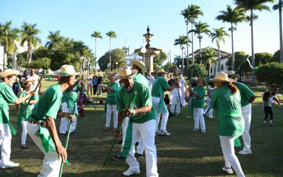 Especial Turismo RJ + Perto - Caninha Verde