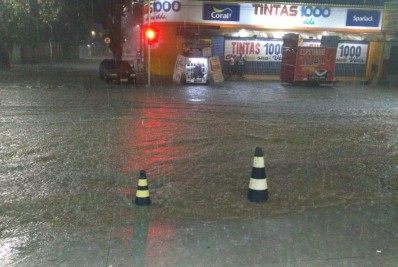 Temporal atinge Saquarema e causa transtornos