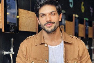 Ex-BBB Lucas Fernandes chama seguidor de imbecil no Instagram  