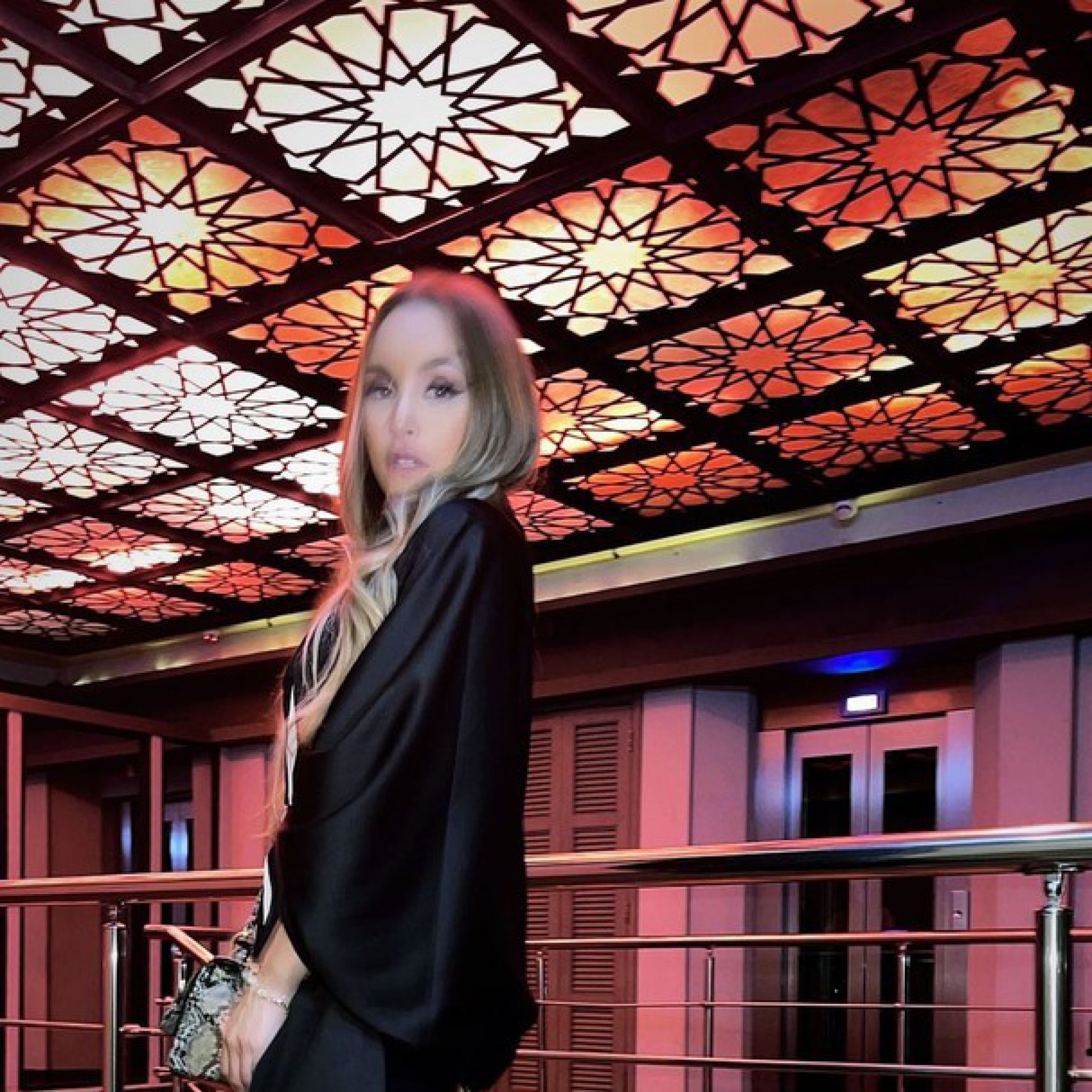 Carla Diaz curte viagem ao Egito - Reprodução Internet