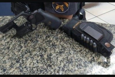  Vídeo: Possível golpe de pirâmide financeira é investigada; revólver apreendido durante combate a estelionato