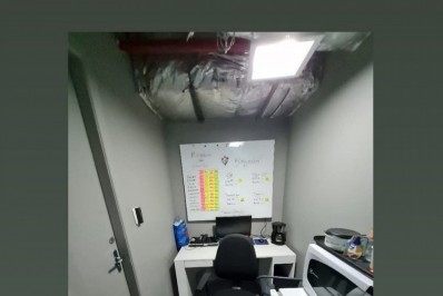 Ex-vendedora de empresa de telefonia vítima de tentativa de estupro  no Rio mostra a 'salinha da sarrada'