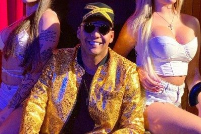 MC Pierre é condenado por humilhar fã em show fora do país; entenda!