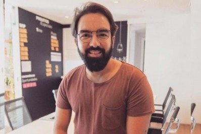 Ex-jogador do Flamengo se torna especialista em atletas de alta performance e se torna mentor de filho de Ronaldinho