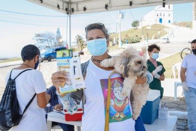 Saquarema imuniza mais de 600 pets no 1° dia de campanha de vacinação