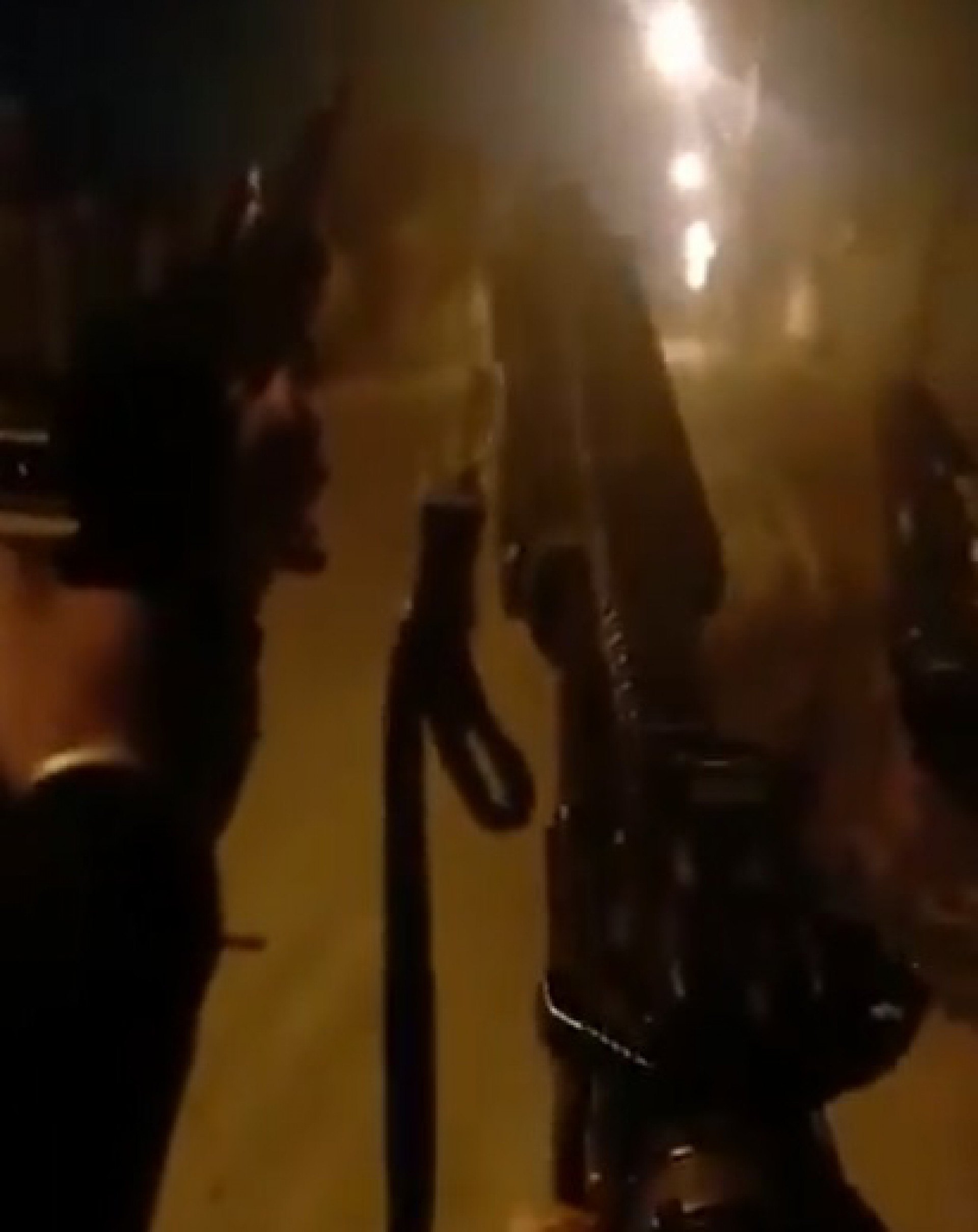 V&iacute;deo: Bandidos armados imp&otilde;em terror em moradores de Saracuruna