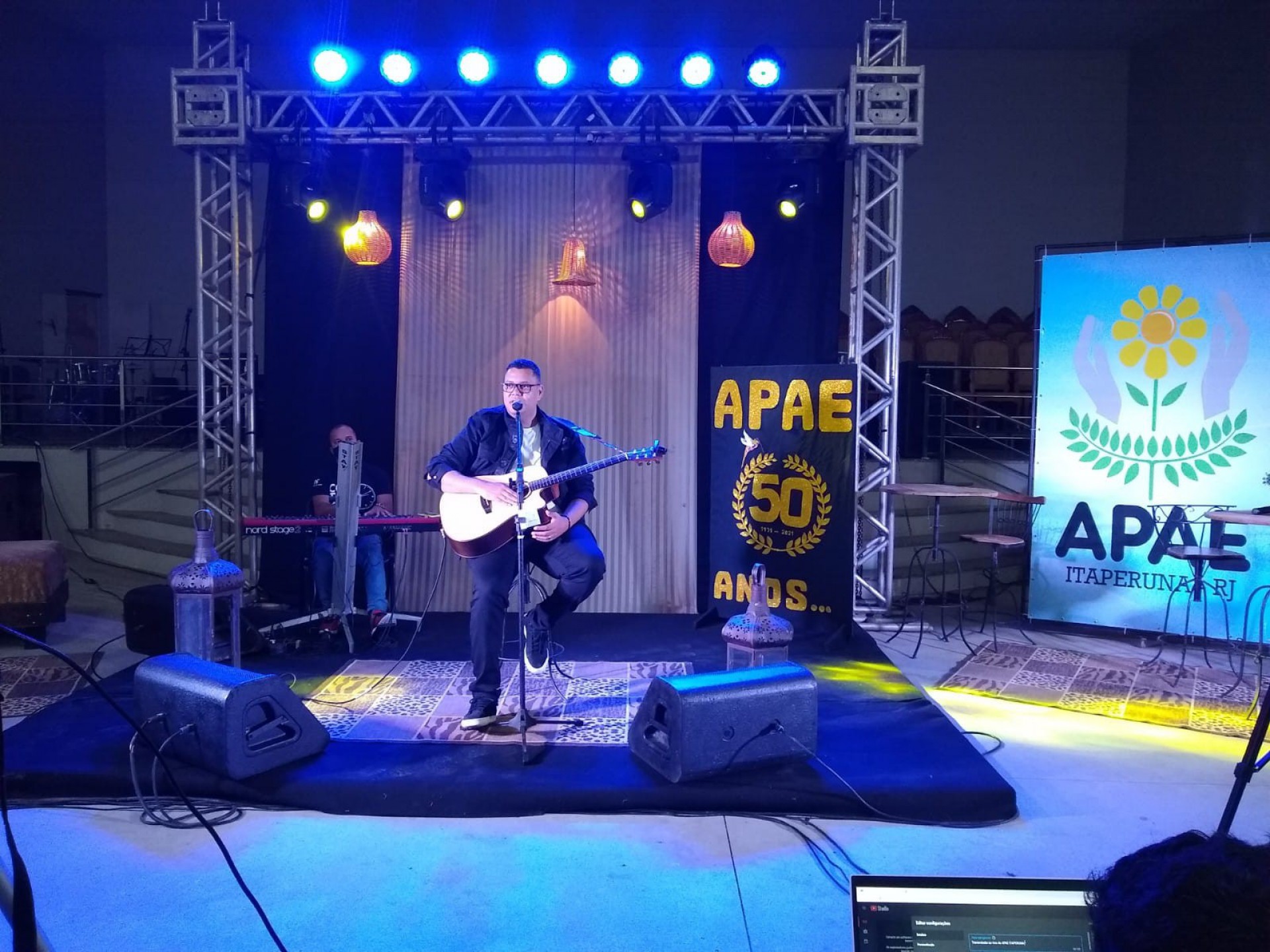 Jubileu de Ouro. - Lili Bustilho