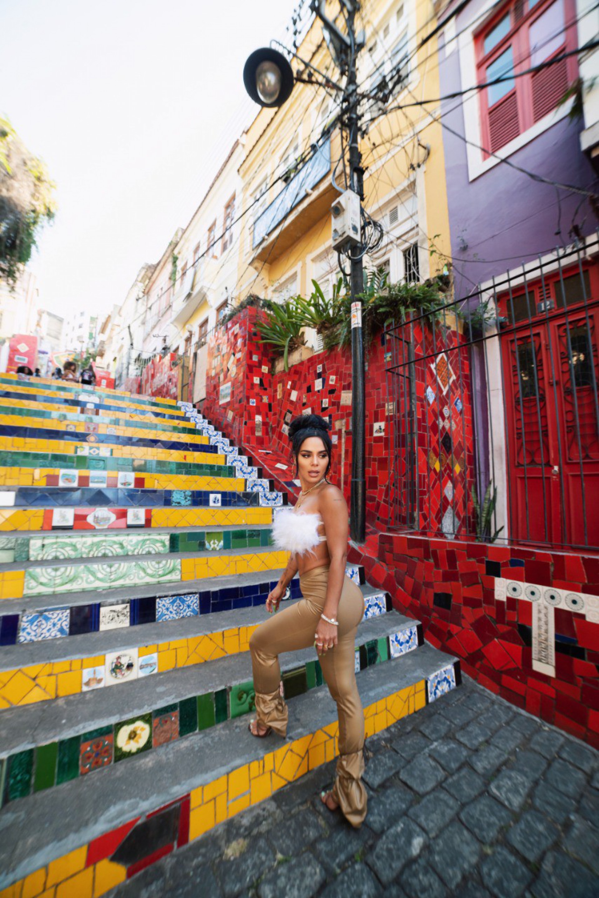 Izzy La Reina - Felipe Braga