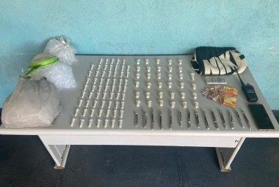 Dupla é presa com drogas e outros materiais do tráfico em Volta Redonda