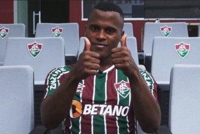 Jhon Arias se apresenta à torcida do Flu: 'Muito bom tecnicamente e com ambição de crescer'