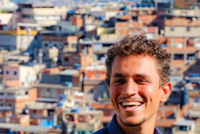 A construção de um pacto em defesa da juventude carioca