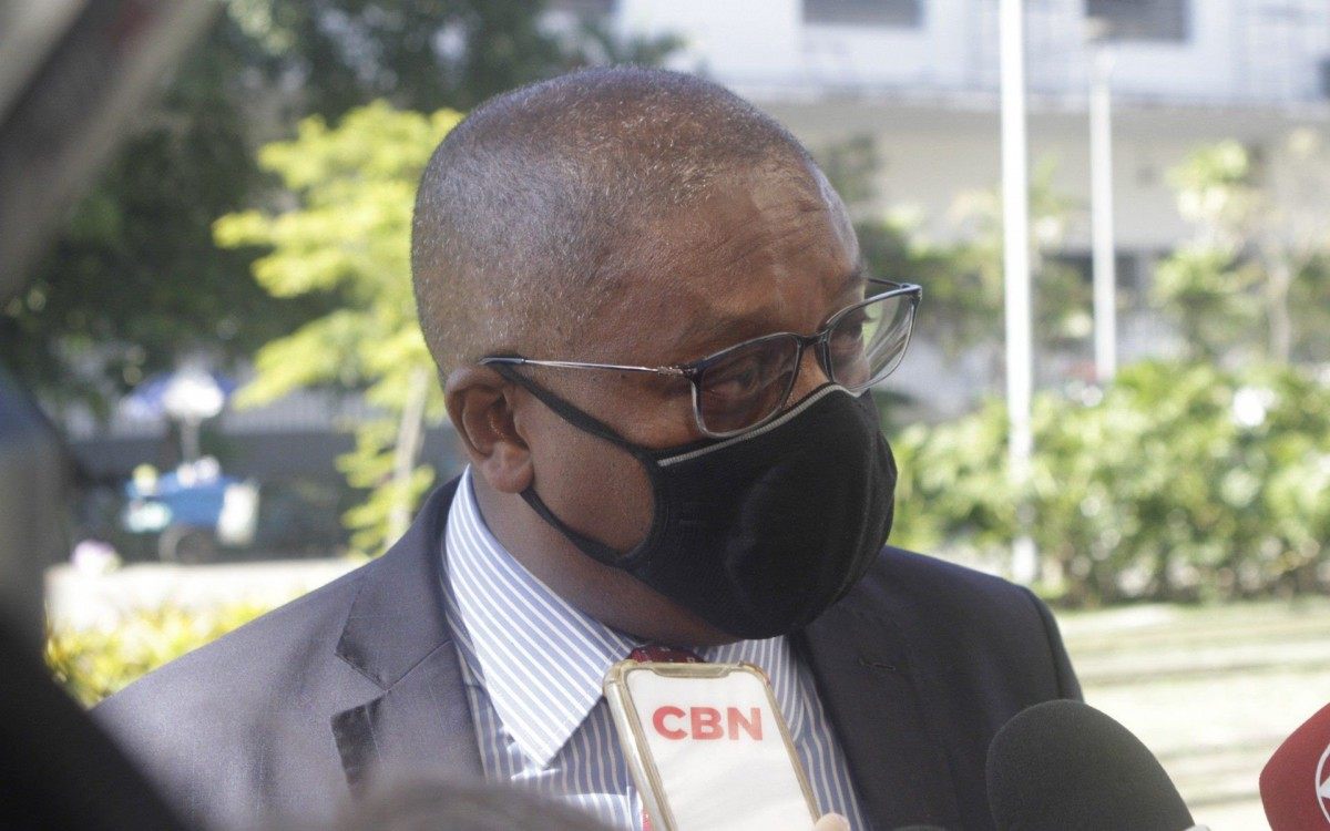 Marcelo Brunner, Advogado do Deputado Federal Otoni di Paulo, compareceu a sede da Policia Federal, na zona portuaria do Rio de Janeiro, nesta sexta feira (20).