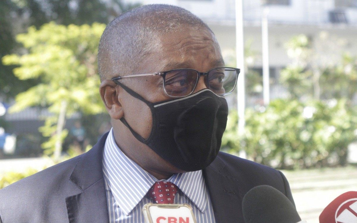 Marcelo Brunner, Advogado do Deputado Federal Otoni di Paulo, compareceu a sede da Policia Federal, na zona portuaria do Rio de Janeiro, nesta sexta feira (20).