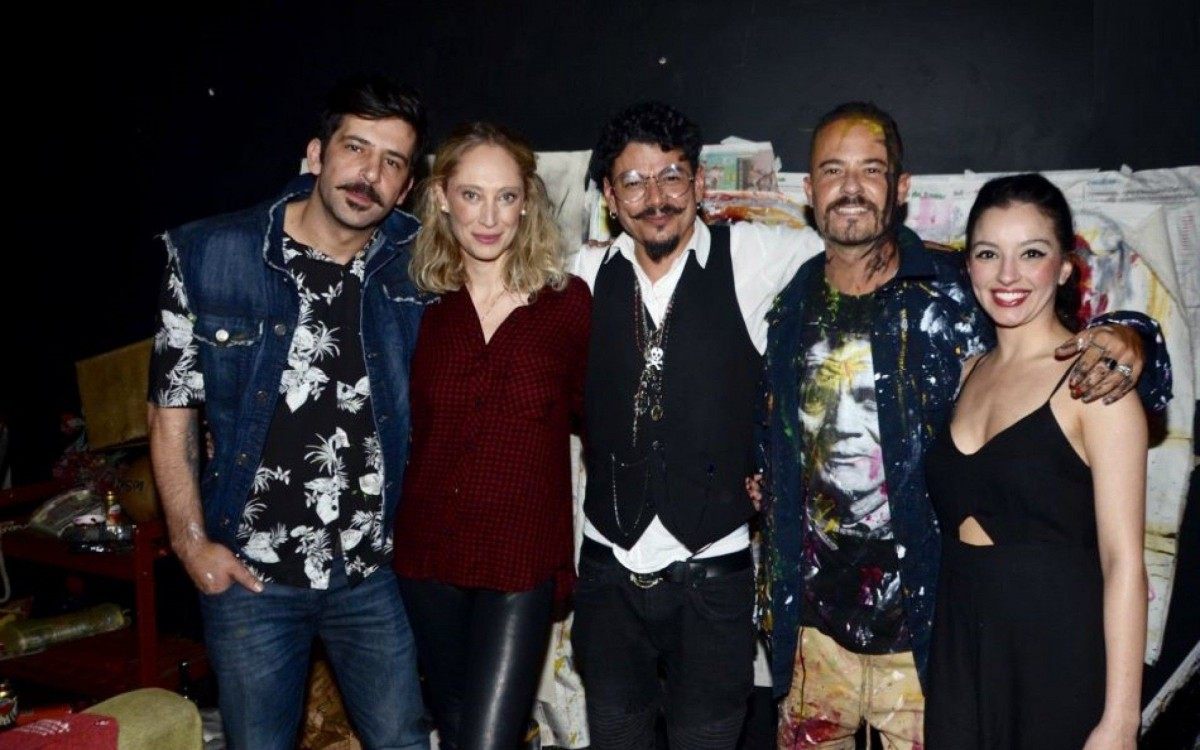 Elenco da peça de Talytha Pugliesi