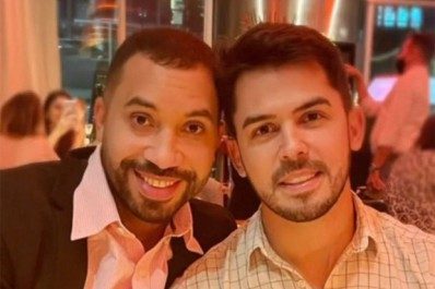 Suposto affair posta foto com Gil do Vigor: 'Com ele'