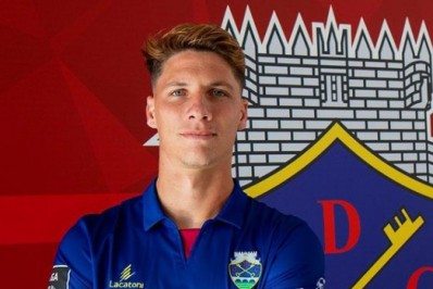 Imprensa turca coloca zagueiro argentino na mira do Flamengo