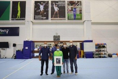 Ouro e prata na Olimpíada, Rebeca Andrade ganha painel no CT do COB