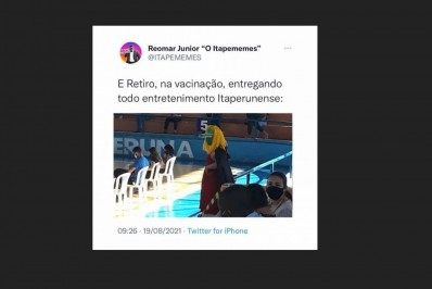 Vídeo: Será que virou jacaré? Itaperunense se veste de cuca para ser vacinado contra a Covid-19