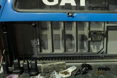 PM apreende arma, munições e drogas em Cabo Frio