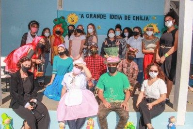 Búzios volta as aulas presenciais na rede pública de ensino com peça teatral