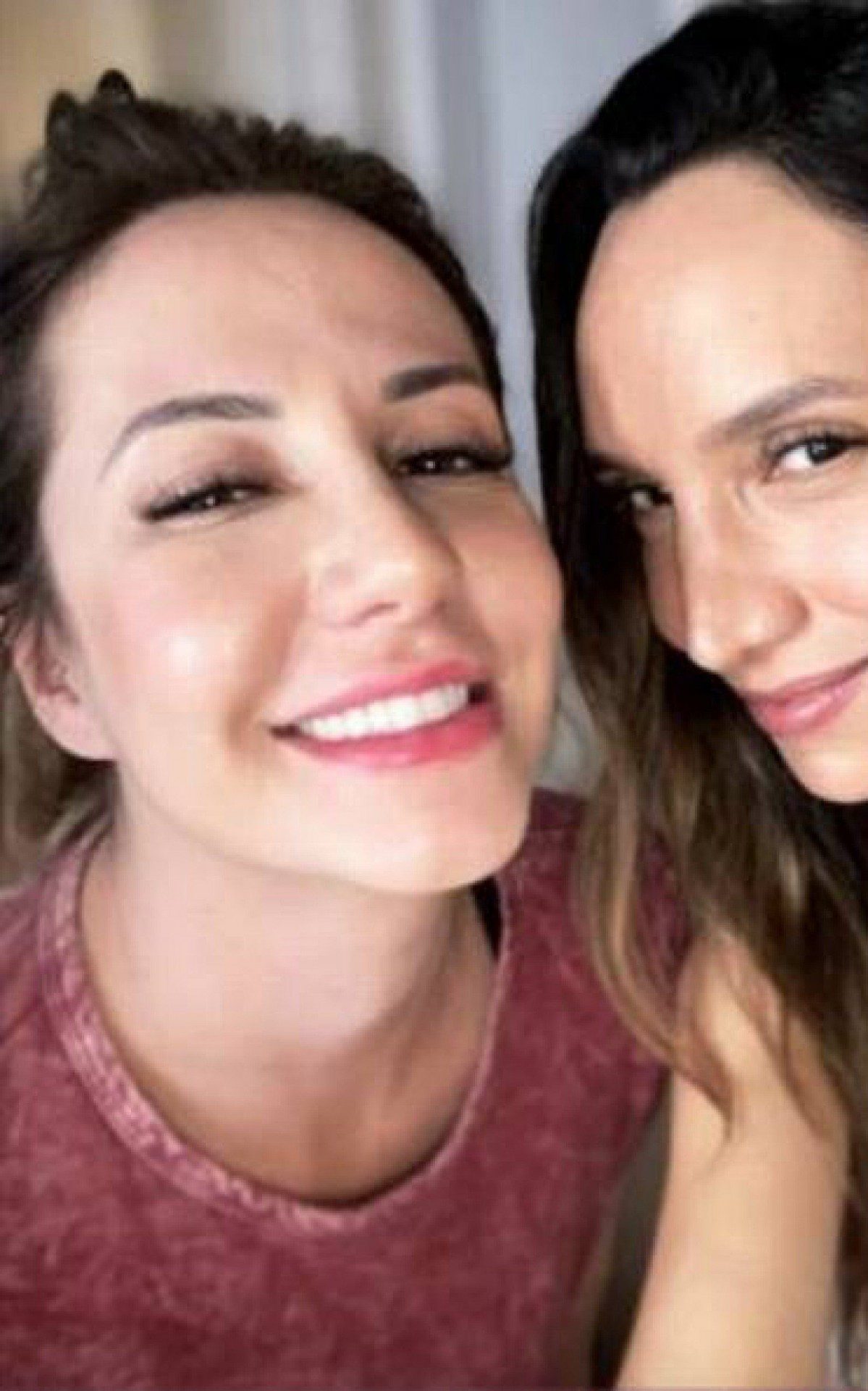 Amanda Labrego e Maria Maya