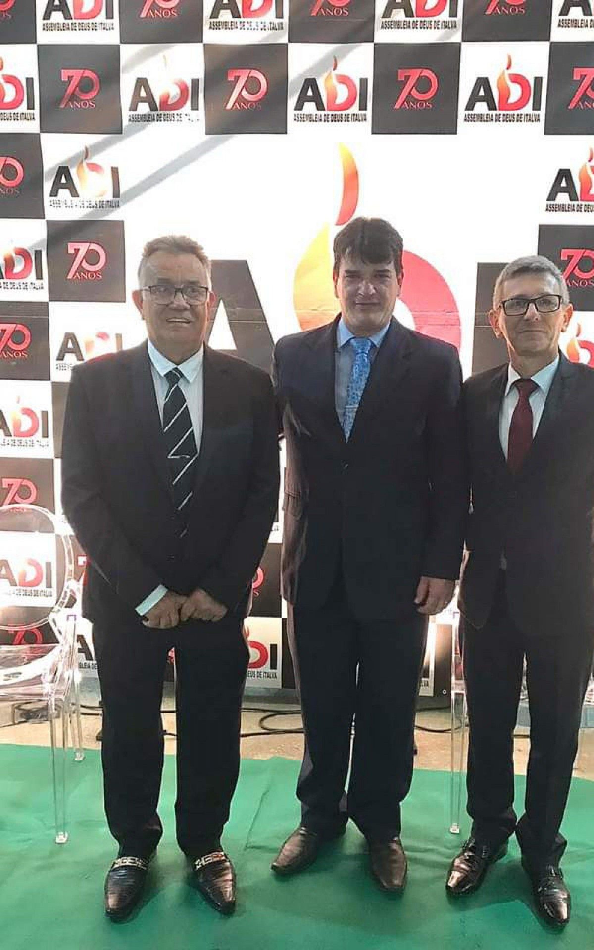 O pastor presidente, Paulo Fragoso; o preletor, pastor Corn&eacute;lio Silva e o vice-presidente, pastor Cleofas Lopes Barbosa.