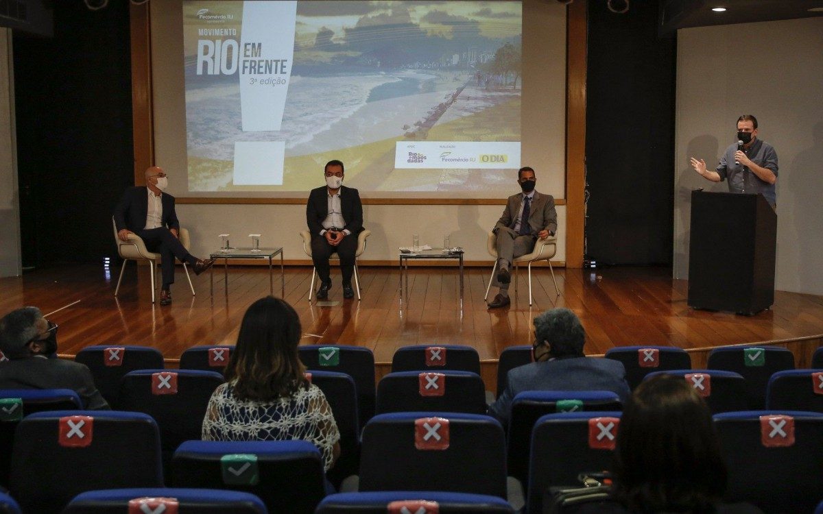 Primeiro dia da terceira edi&ccedil;&atilde;o do Movimento Rio em Frente da Fecom&eacute;rcio em parceria com o Jornal O DIA contou com a presen&ccedil;a do governador Claudio Castro e do prefeito Eduardo Paes. Cr&eacute;dito: Eduardo Uzal/AG&Ecirc;NCIA O DIA