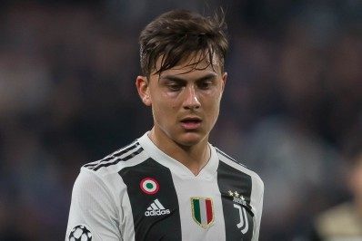 Juventus confirma que Dybala será desfalque para confronto pela Champions League