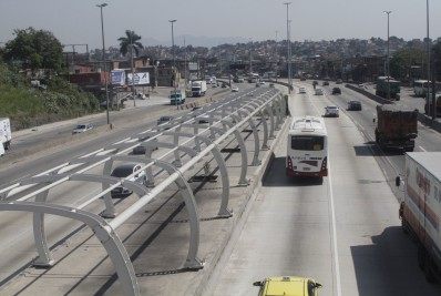 Obras causam novas interdições na Avenida Brasil