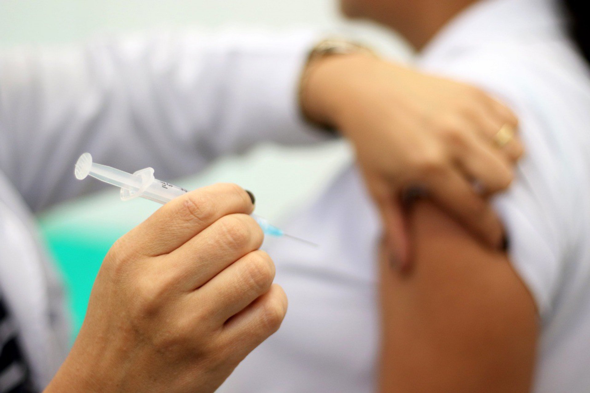 Brasil tem mais de 61 milhões com imunização completa contra o coronavírus