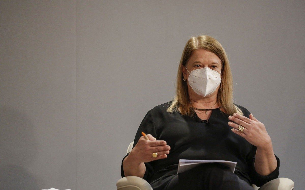 Adriana de Carvalho (Assessora de Turismo da Fecom&eacute;rcio) 