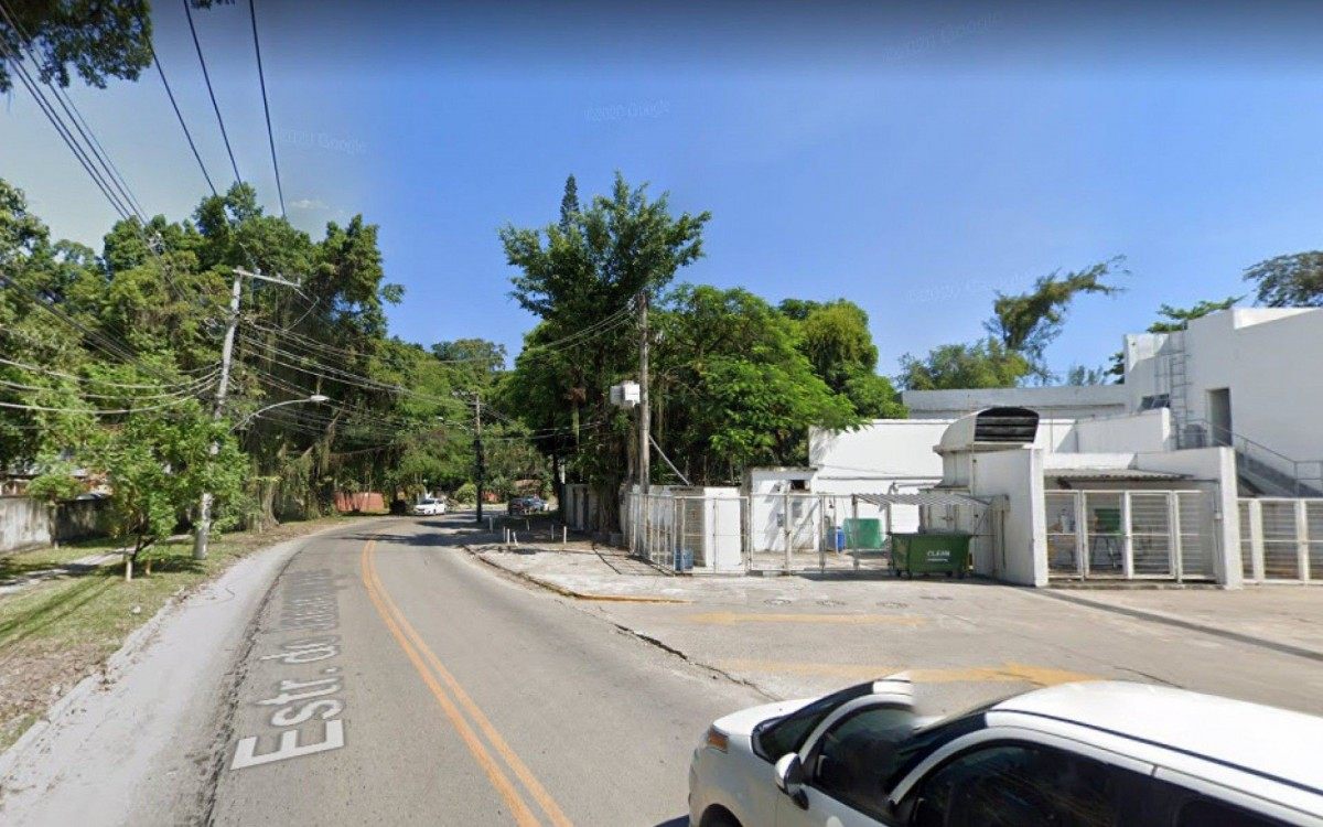 Estrada de Jacarepaguá