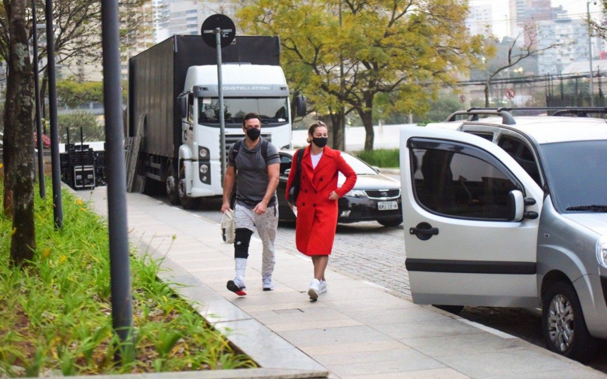 Paolla Oliveira e Leandro Azevedo