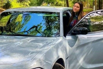 Filha de Gugu Liberato reclama por não poder comprar porsche e vira piada na web