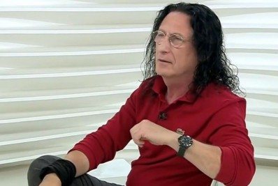 Gerald Thomas vende obras de arte na internet para evitar despejo em Nova York