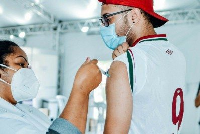 Vacinação de adolescentes começa na  próxima segunda (30) em Magé