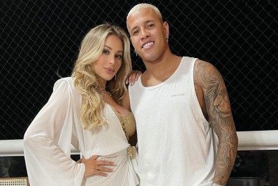 Entenda treta de ex-jogador do Corinthians com a família e a namorada