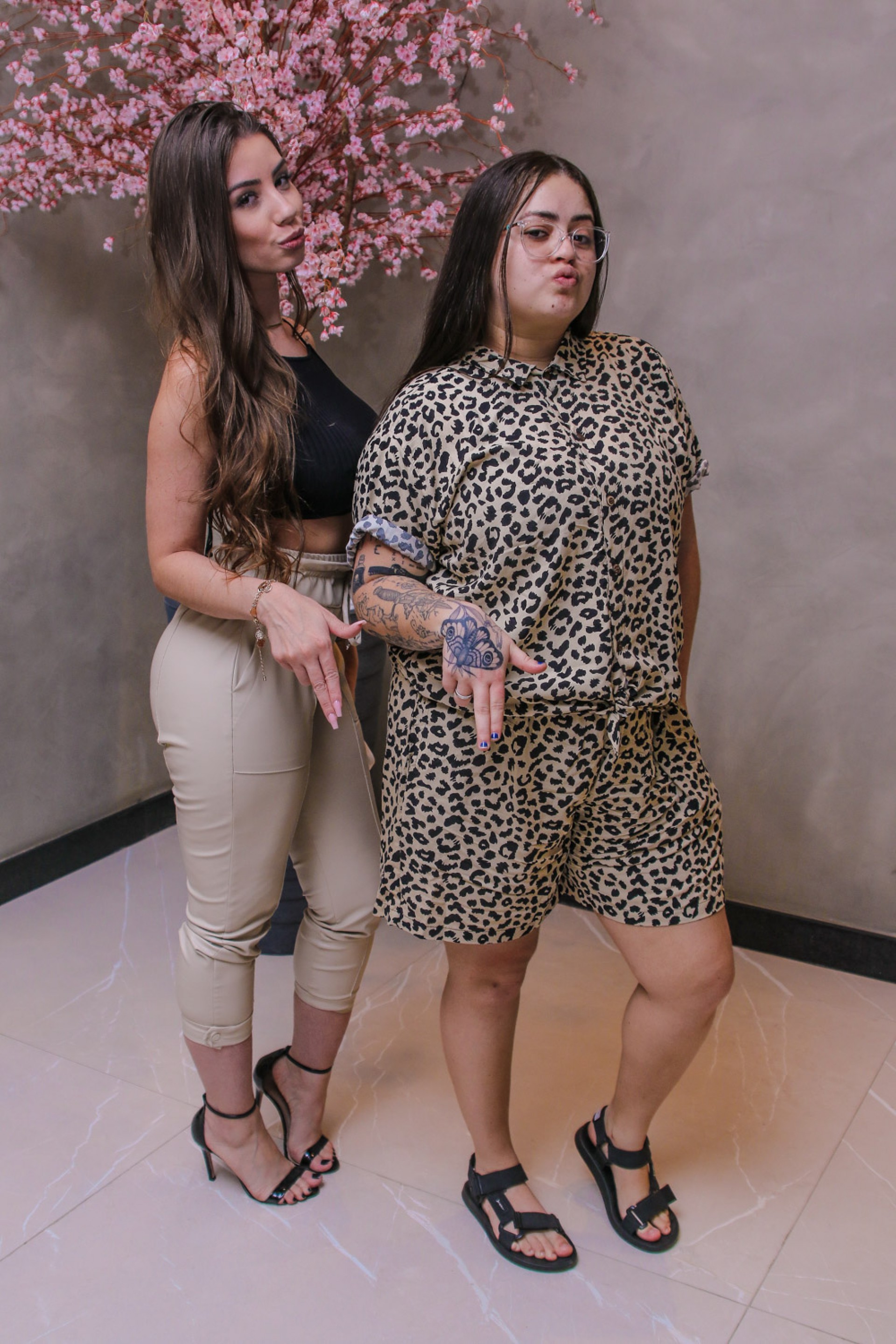 Maria Lina e Hagda Kerolayne, irmã de Whindersson Nunes - Thiago Duran / Ag. News