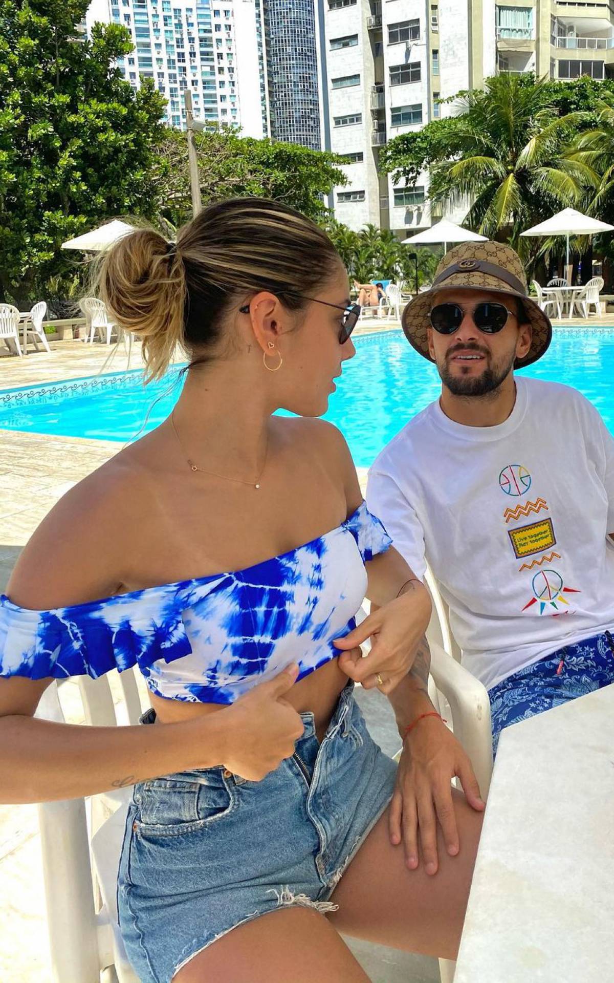 Camila Bastiani e Arrascaeta